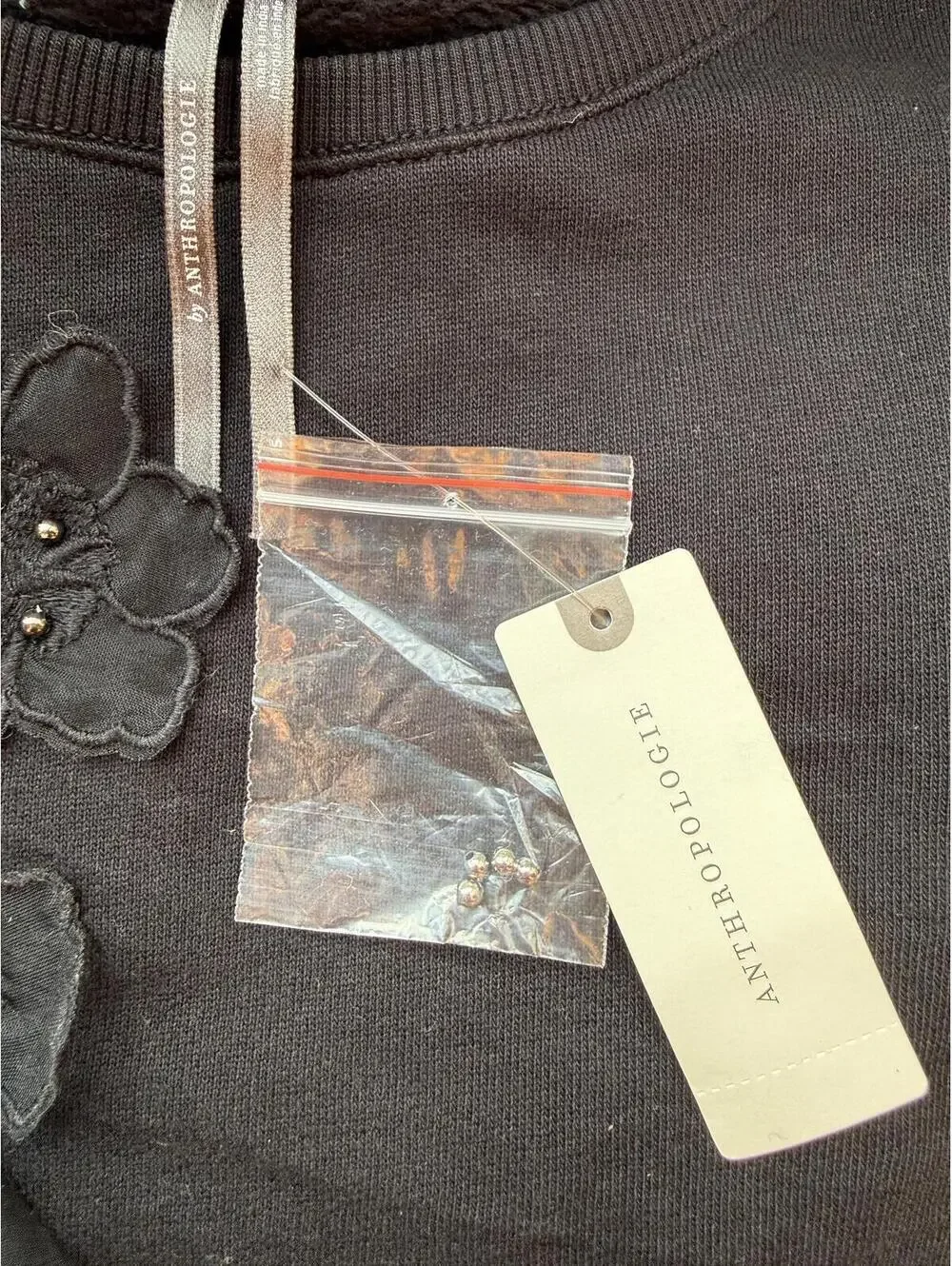 Anthropologie Black 3D Floral Appliqué Boxy Sweatshirt NWT Small Lightweight - Picture 4 of 8